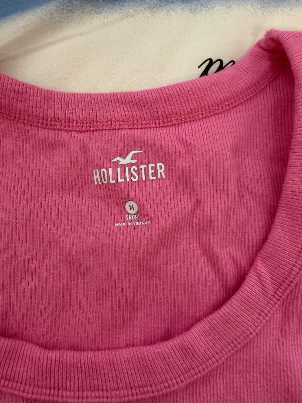 2 SHIRTS Hollister Ribbed Scoop Tank MEDIUM SHORT Pink White - Picture 3 of 8